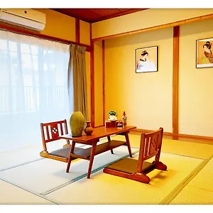 shinjuku-shibuya-happy-louis-house-holiday-home.alltokyohotels.com/